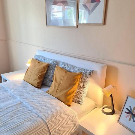 Cosy Vacation House In The Village Velky Meder Luaran gambar